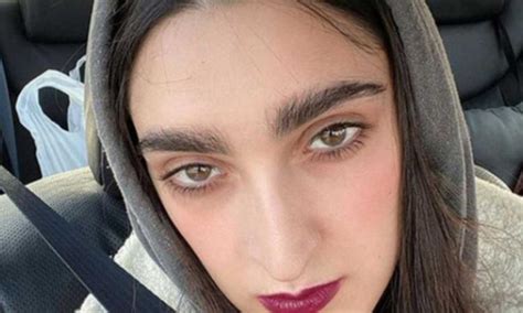 ragazza brutta gucci|Modella di Gucci considerata “troppo brutta”. Il caso di Armine .